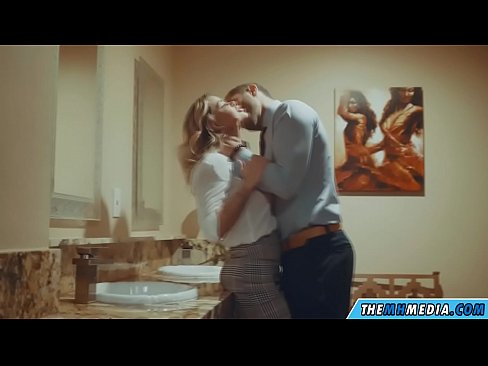 ❤️ Lè yon blond bèl sedui ou nan yon twalèt piblik ❌ Porno vk nan ht.klassikaprint.ru ❌️